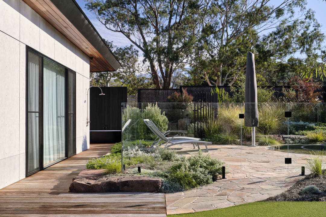 Yarrabee_&_Castlemaine Stone