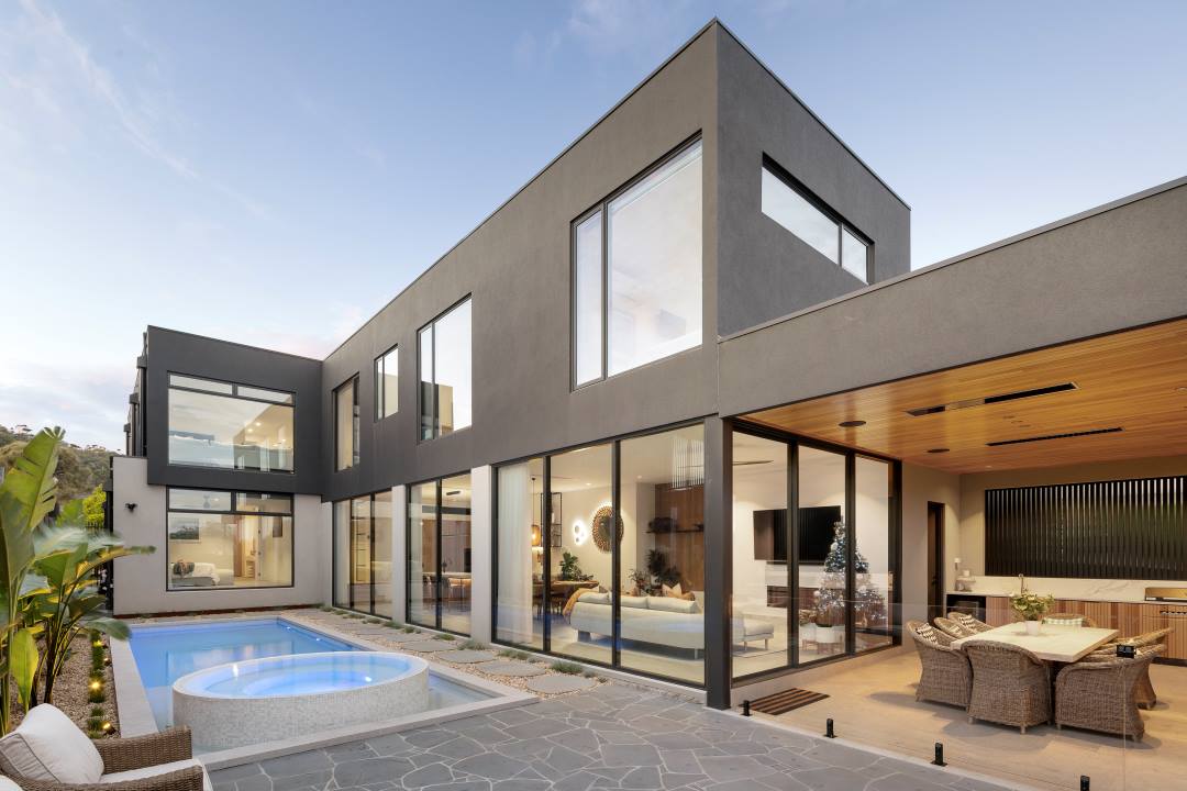 TJ_Pool_Construction Courtyard